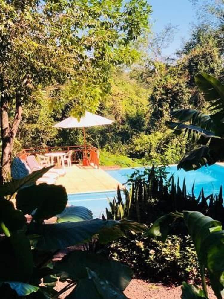 Raices Amambai Lodges Puerto Iguazú Dış mekan fotoğraf